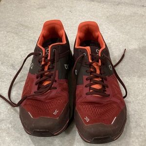 Women’s On Running Sneakers